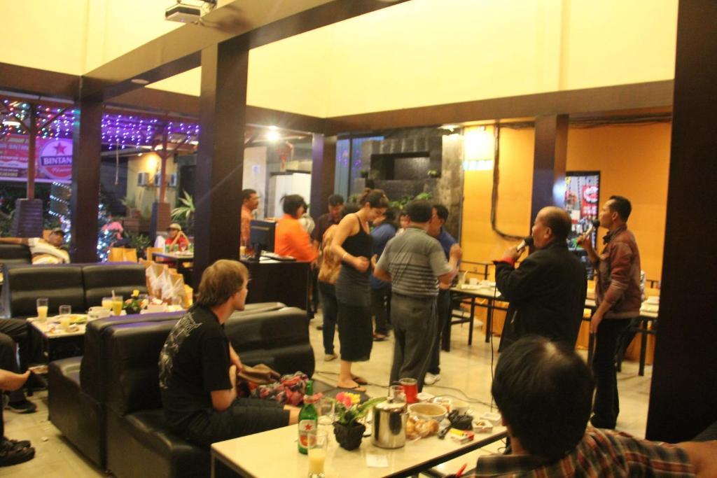 Hotel Sing A Song Pematangsiantar Kültér fotó