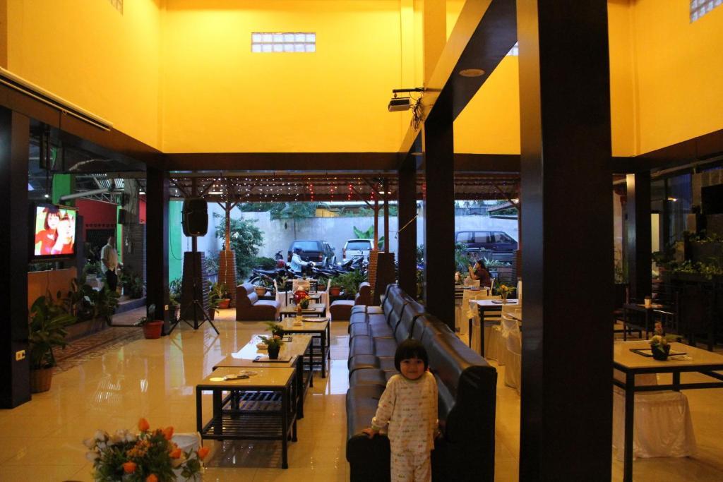 Hotel Sing A Song Pematangsiantar Kültér fotó